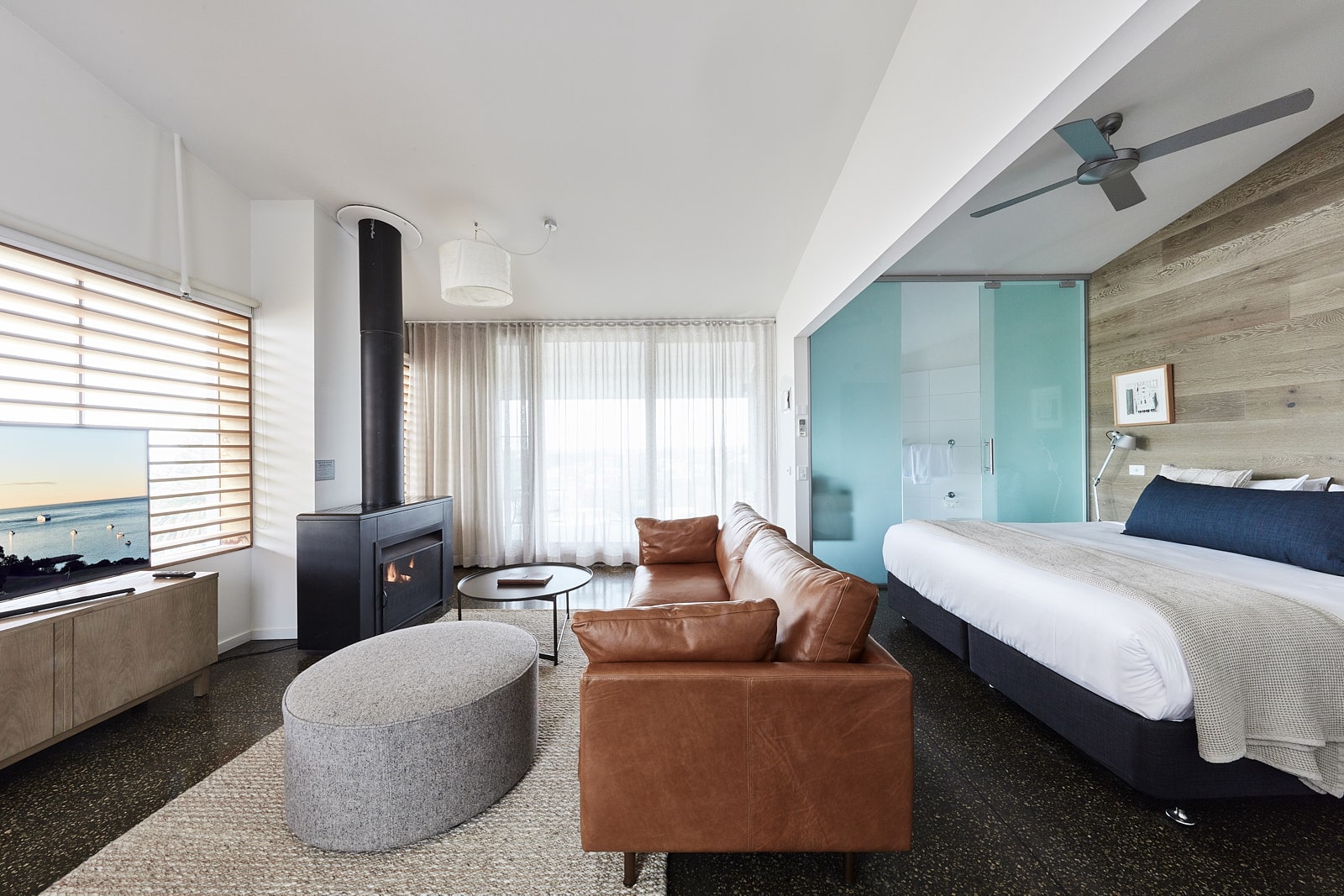 surf hotels in Melbourne