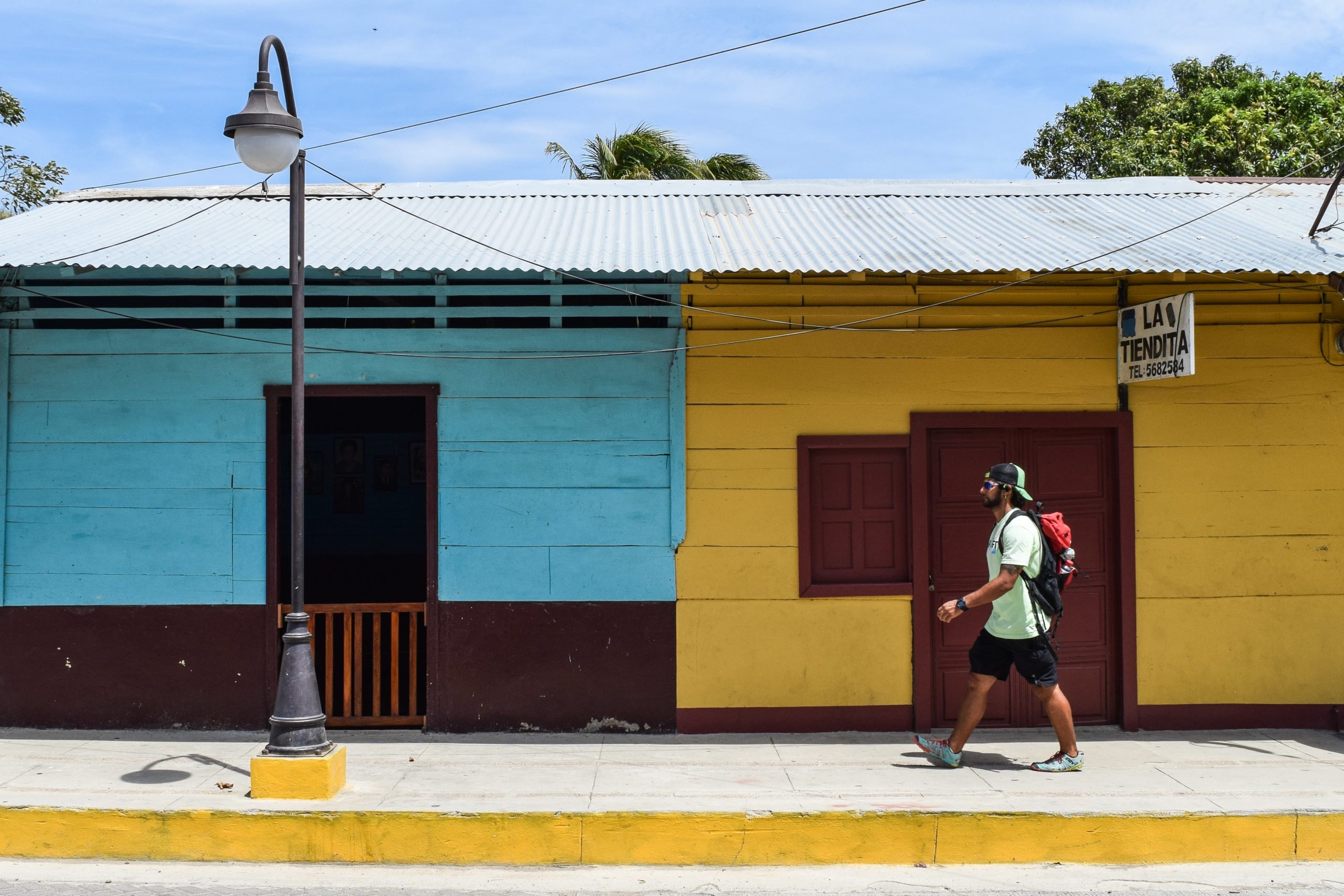 surfing nicaragua