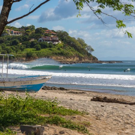 A Complete Guide to Surfing Nicaragua