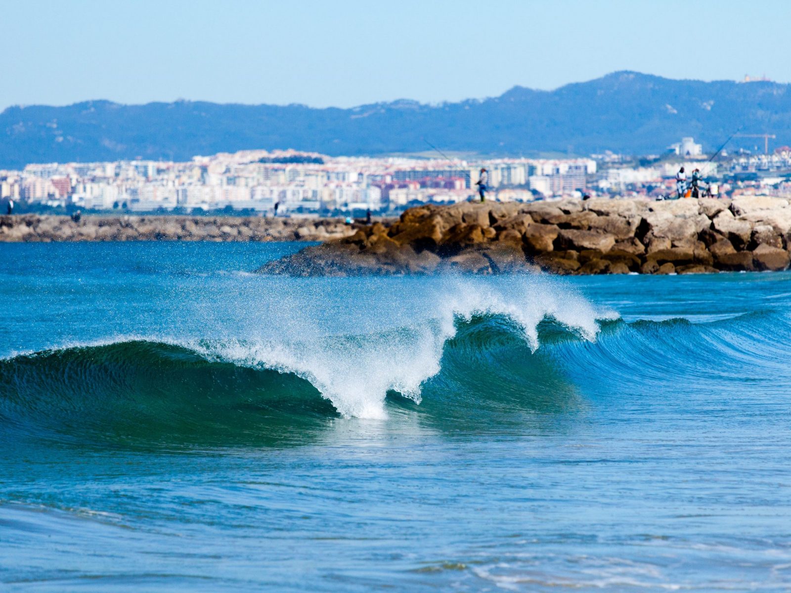 surfing Lisbon