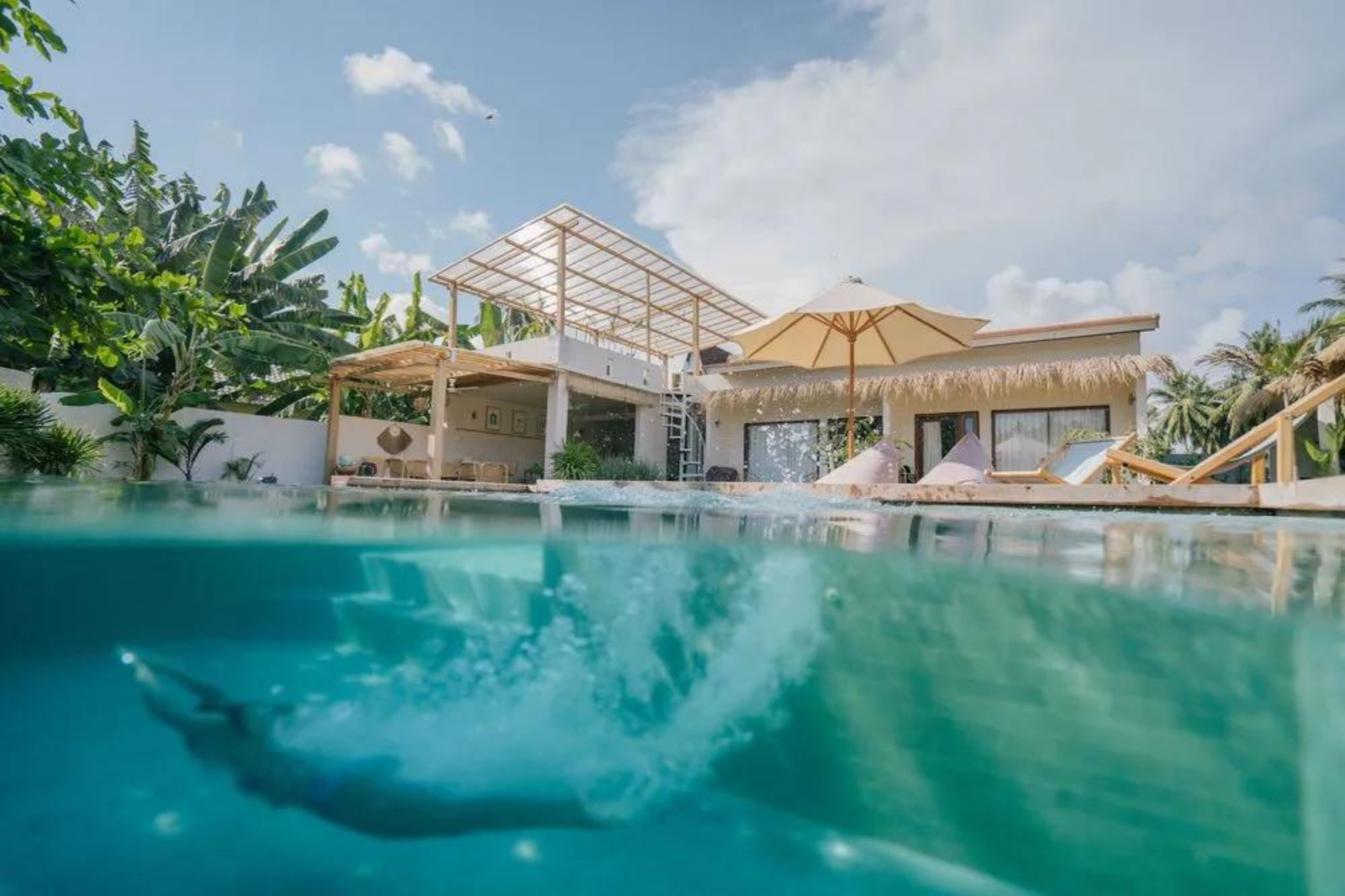 5 of the Best Surf Camps in Lombok