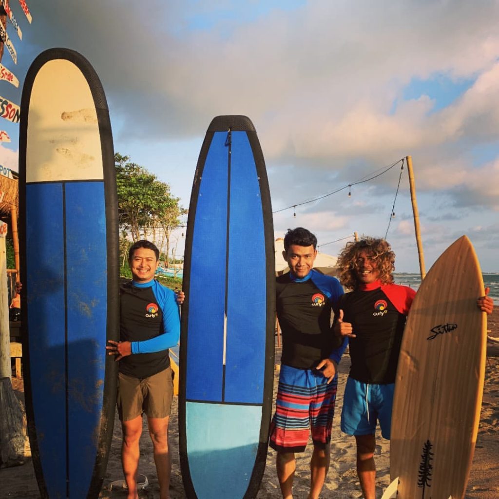 Top 10 Surf Lessons in Canggu